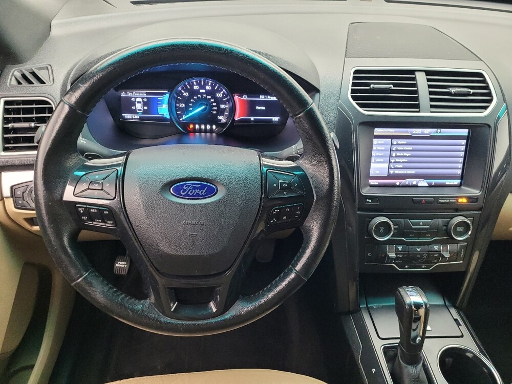 2016 Ford Explorer in Ocala, FL 34471 - 18106777 22