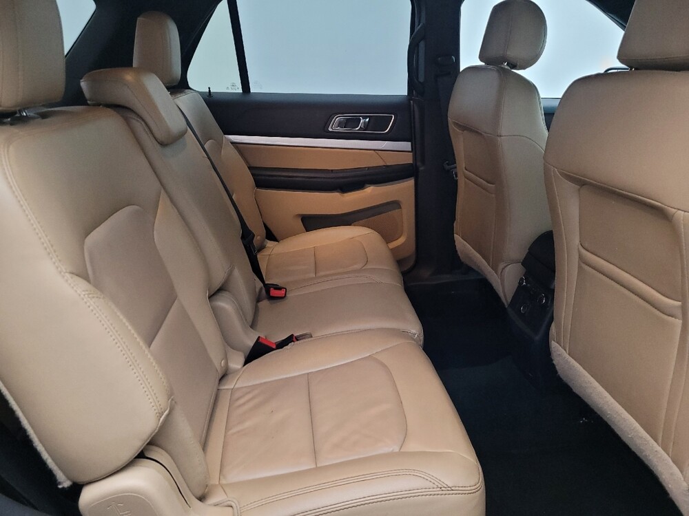 2016 Ford Explorer in Ocala, FL 34471 - 18106777 19