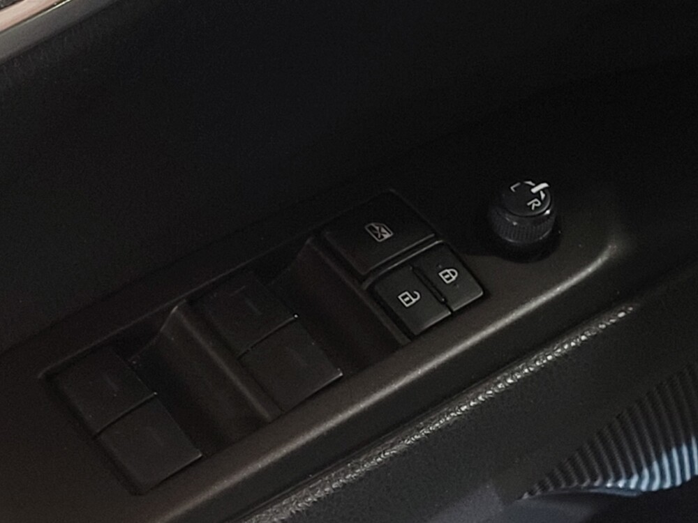 2021 Toyota Camry in West Palm Beach, FL 33409 - 18106785 27