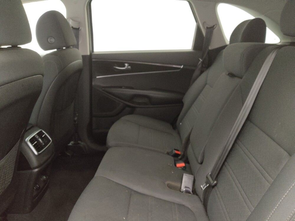 2020 Kia Sorento in Fayetteville, NC 28304 - 18106788 18