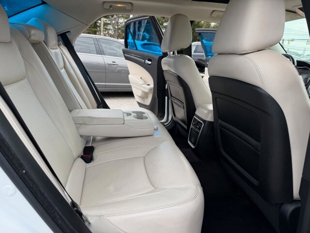 2017 Chrysler 300 in Baltimore, MD 21225 - 18106794 11