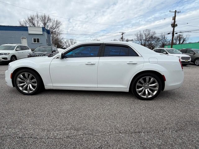 2017 Chrysler 300 in Baltimore, MD 21225 - 18106794 7