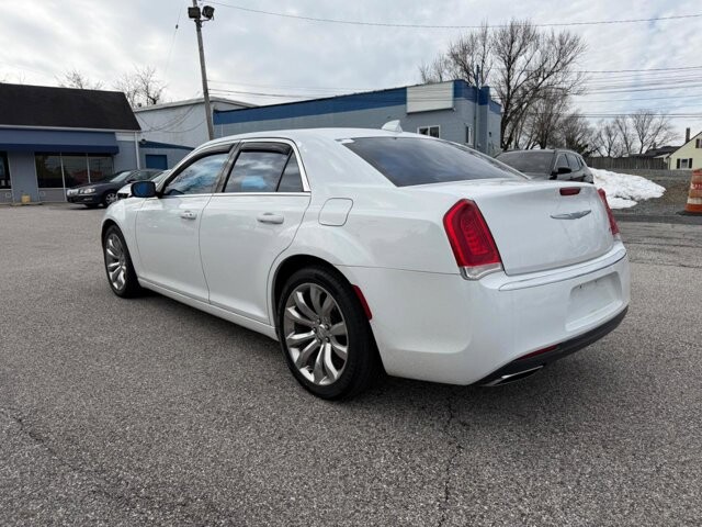2017 Chrysler 300 in Baltimore, MD 21225 - 18106794 6