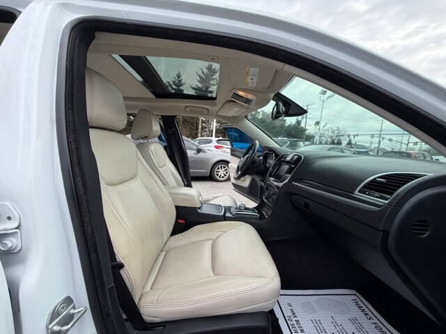 2017 Chrysler 300 in Baltimore, MD 21225 - 18106794 9