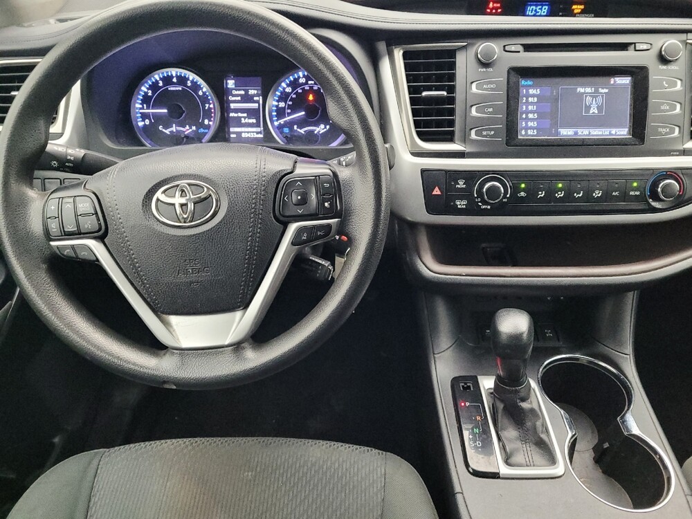 2019 Toyota Highlander in Columbia, SC 29210 - 18106796 22