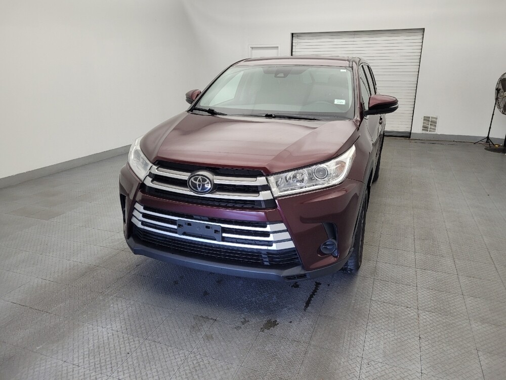 2019 Toyota Highlander in Columbia, SC 29210 - 18106796 15