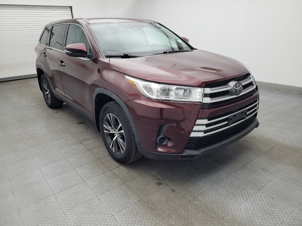 2019 Toyota Highlander in Columbia, SC 29210 - 18106796 13