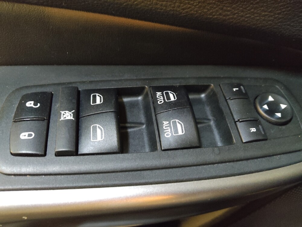 2019 Jeep Cherokee in Gastonia, NC 28056 - 18106803 27