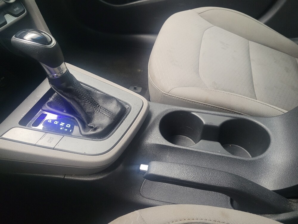 2020 Hyundai Elantra in Memphis, TN 38128 - 18106811 26