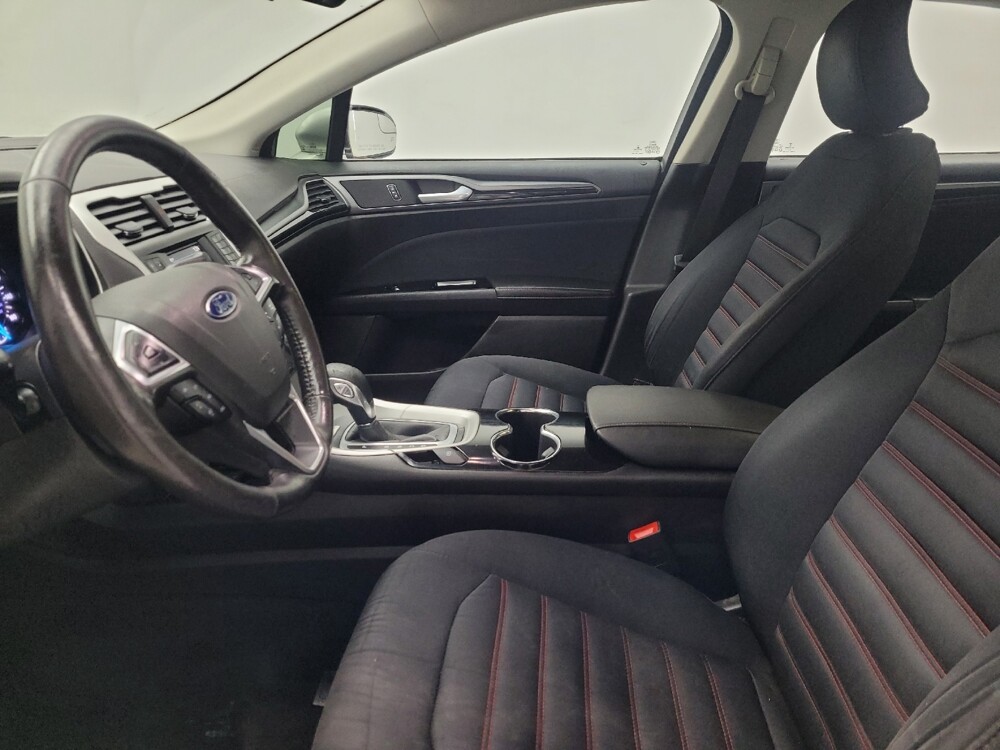 2016 Ford Fusion in Memphis, TN 38128 - 18106814 17