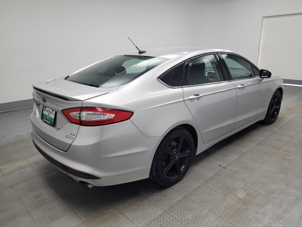 2016 Ford Fusion in Memphis, TN 38128 - 18106814 9