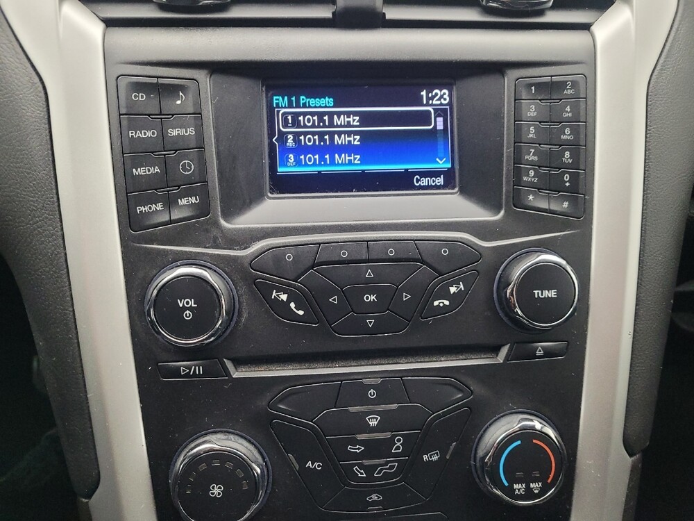 2016 Ford Fusion in Memphis, TN 38128 - 18106814 25