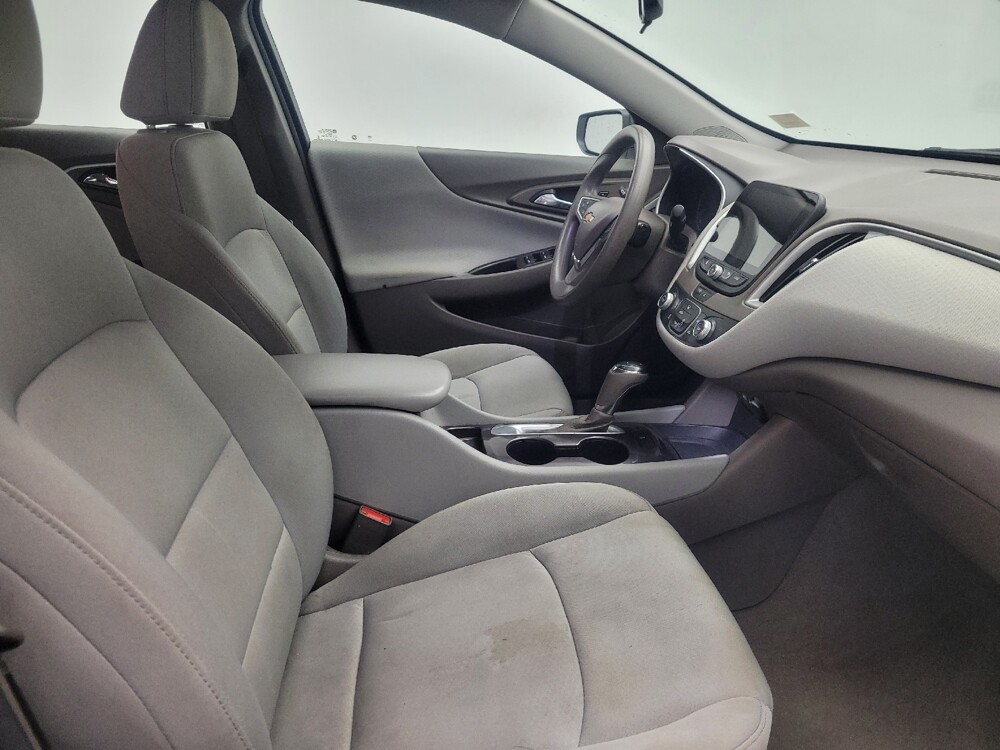 2020 Chevrolet Malibu in Memphis, TN 38128 - 18106823 21