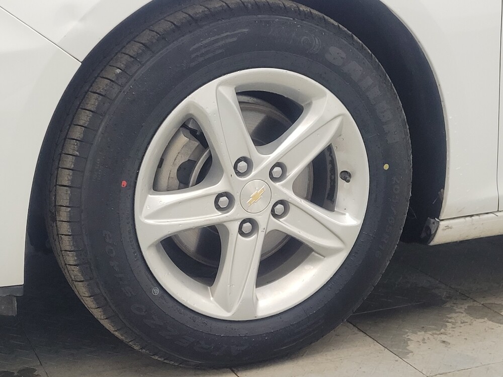 2020 Chevrolet Malibu in Memphis, TN 38128 - 18106823 31