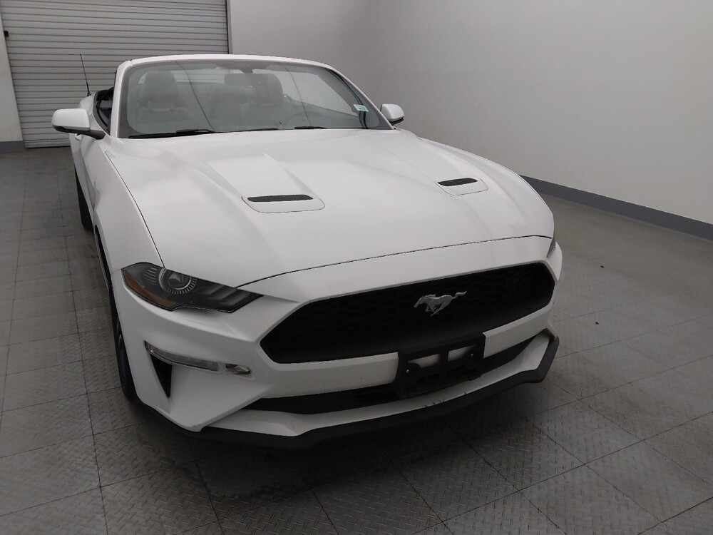 2018 Ford Mustang in Live Oak, TX 78233 - 18106827 14