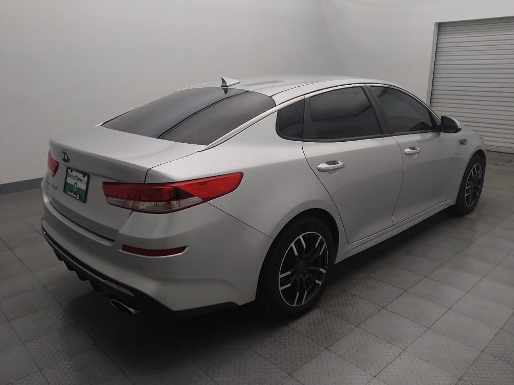 2020 Kia Optima in Houston, TX 77034 - 18106842 9