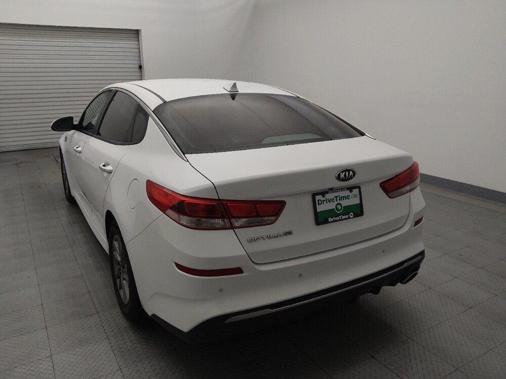 2020 Kia Optima in Houston, TX 77034 - 18106846 6