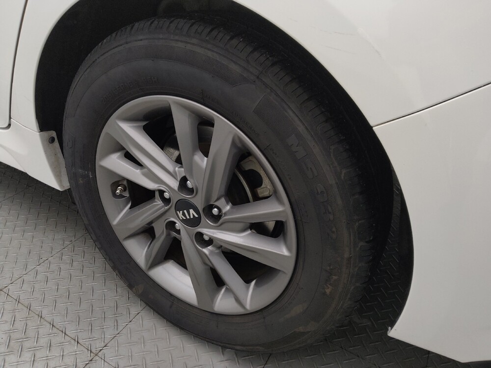 2020 Kia Optima in Houston, TX 77034 - 18106846 31