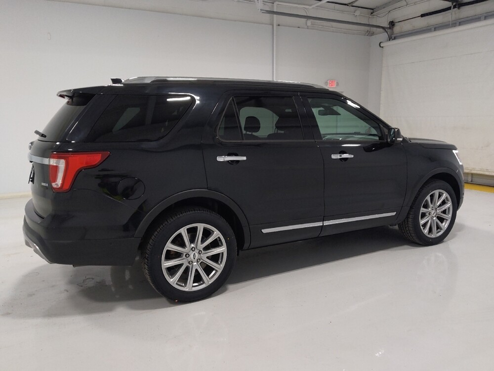 2017 Ford Explorer in Columbus, OH 43231 - 18106852 10