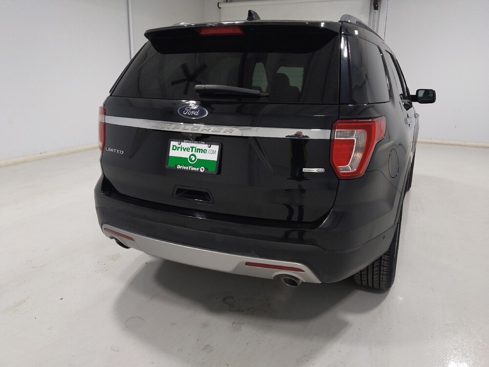 2017 Ford Explorer in Columbus, OH 43231 - 18106852 7