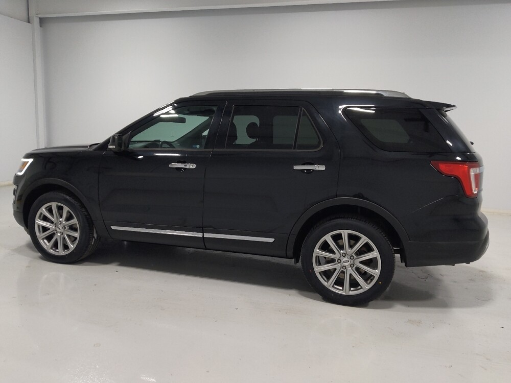 2017 Ford Explorer in Columbus, OH 43231 - 18106852 3