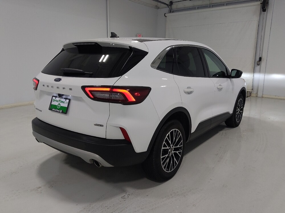 2023 Ford Escape in Columbus, OH 43231 - 18106857 9