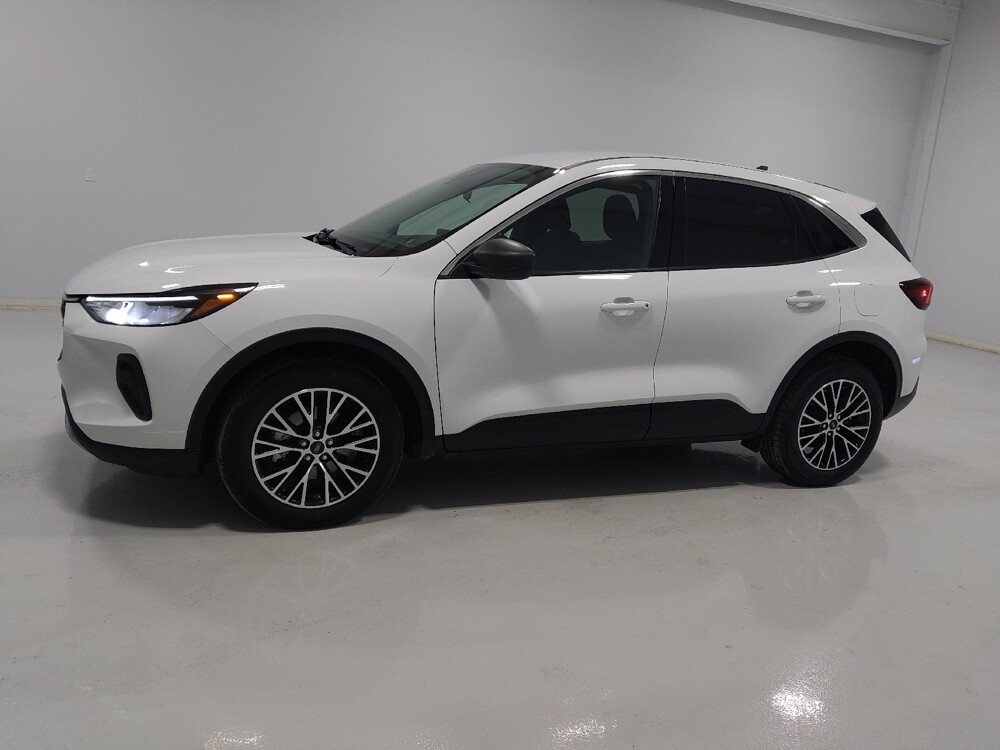 2023 Ford Escape in Columbus, OH 43231 - 18106857 2