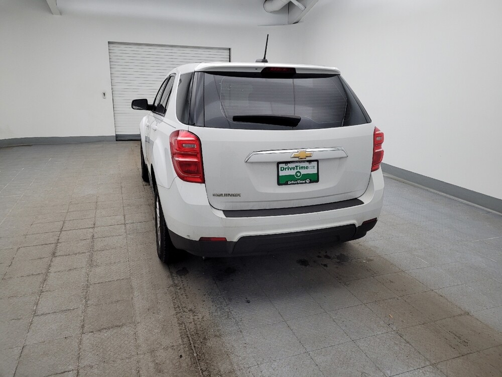 2017 Chevrolet Equinox in Fairfield, OH 45014 - 18106858 6
