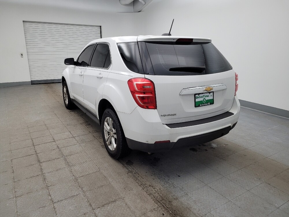 2017 Chevrolet Equinox in Fairfield, OH 45014 - 18106858 5