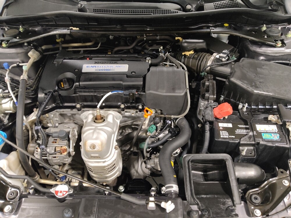 2015 Honda Accord in Columbus, OH 43231 - 18106859 30