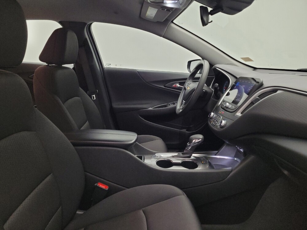 2024 Chevrolet Malibu in Toledo, OH 43617 - 18106861 21