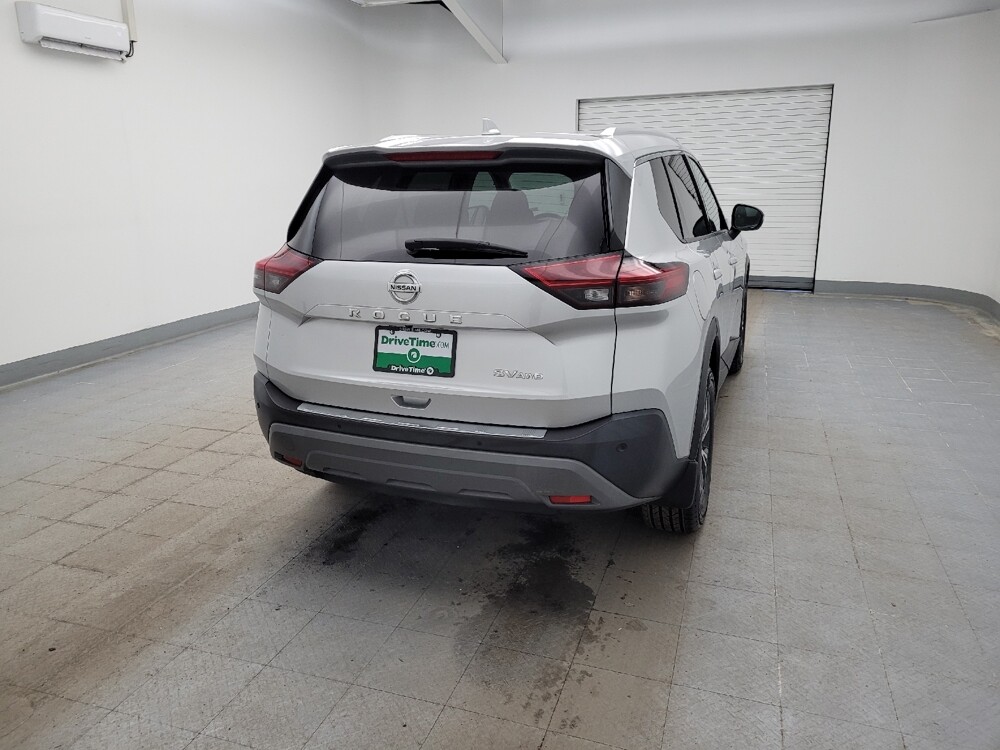 2021 Nissan Rogue in Fairfield, OH 45014 - 18106868 7
