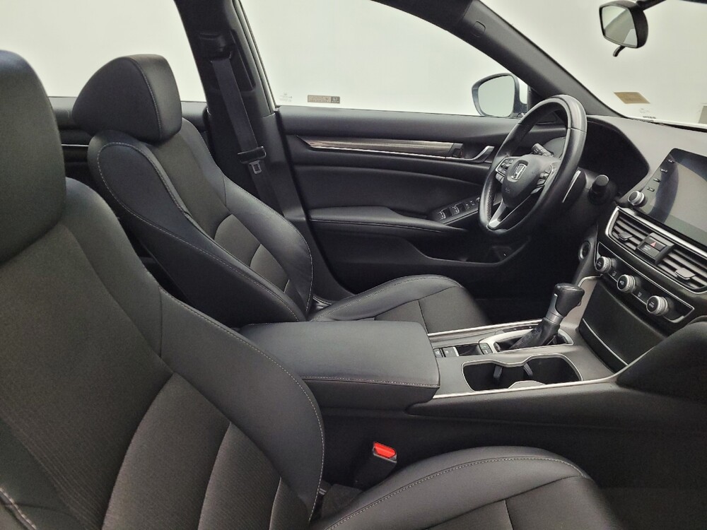 2020 Honda Accord in Columbus, OH 43228 - 18106869 21