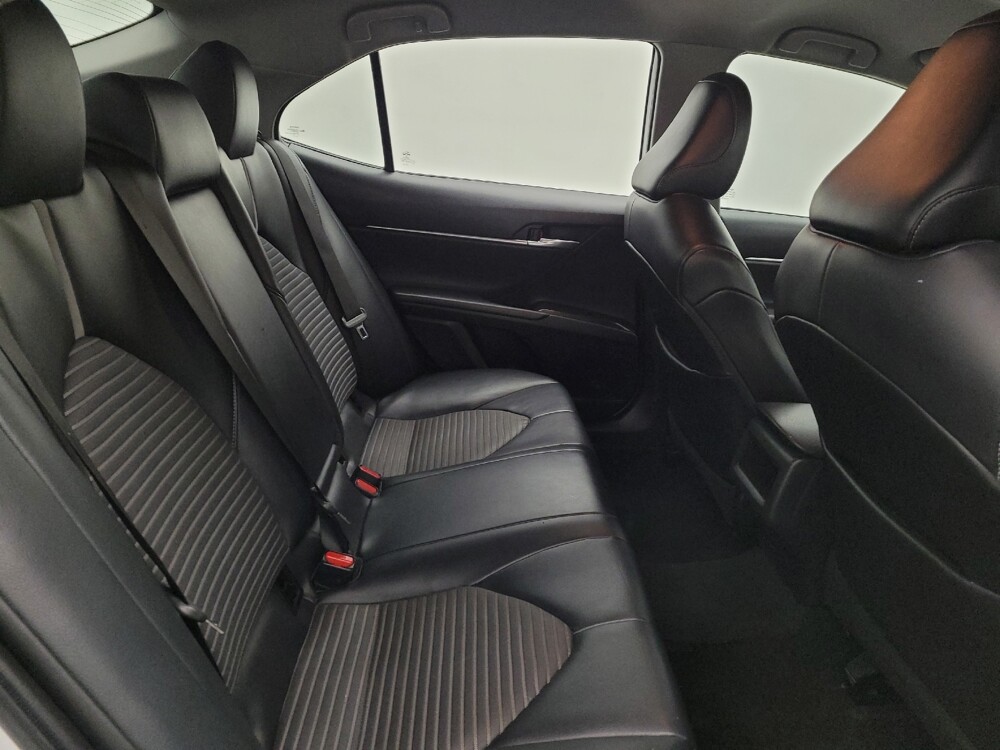 2021 Toyota Camry in Fairfield, OH 45014 - 18106870 19