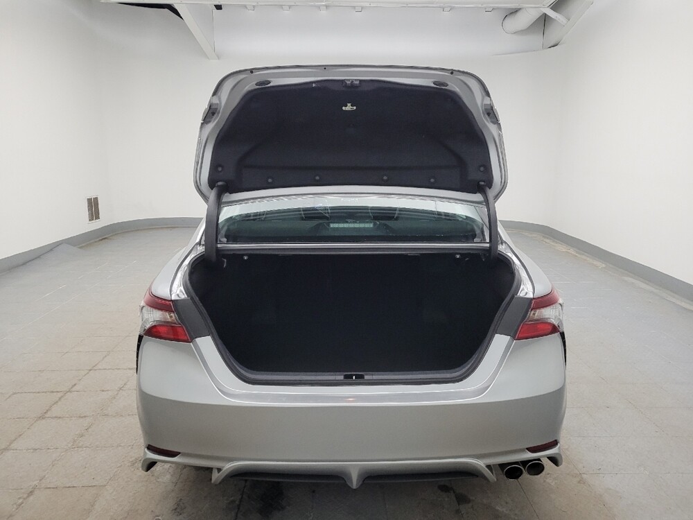 2021 Toyota Camry in Fairfield, OH 45014 - 18106870 29