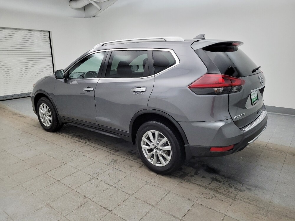 2018 Nissan Rogue in Columbus, OH 43228 - 18106871 3