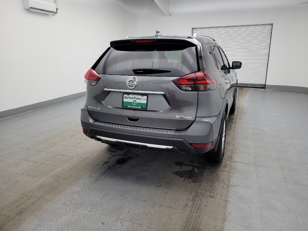 2018 Nissan Rogue in Columbus, OH 43228 - 18106871 7