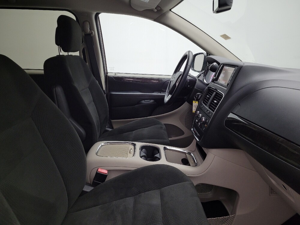 2015 Dodge Grand Caravan in Fairfield, OH 45014 - 18106873 21