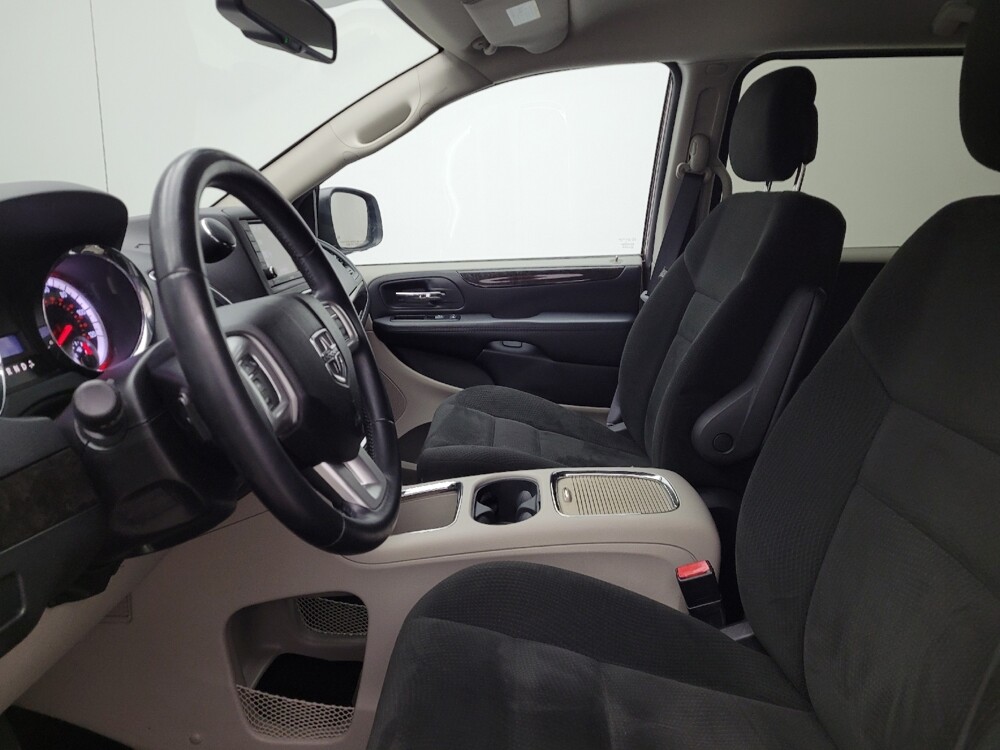 2015 Dodge Grand Caravan in Fairfield, OH 45014 - 18106873 17