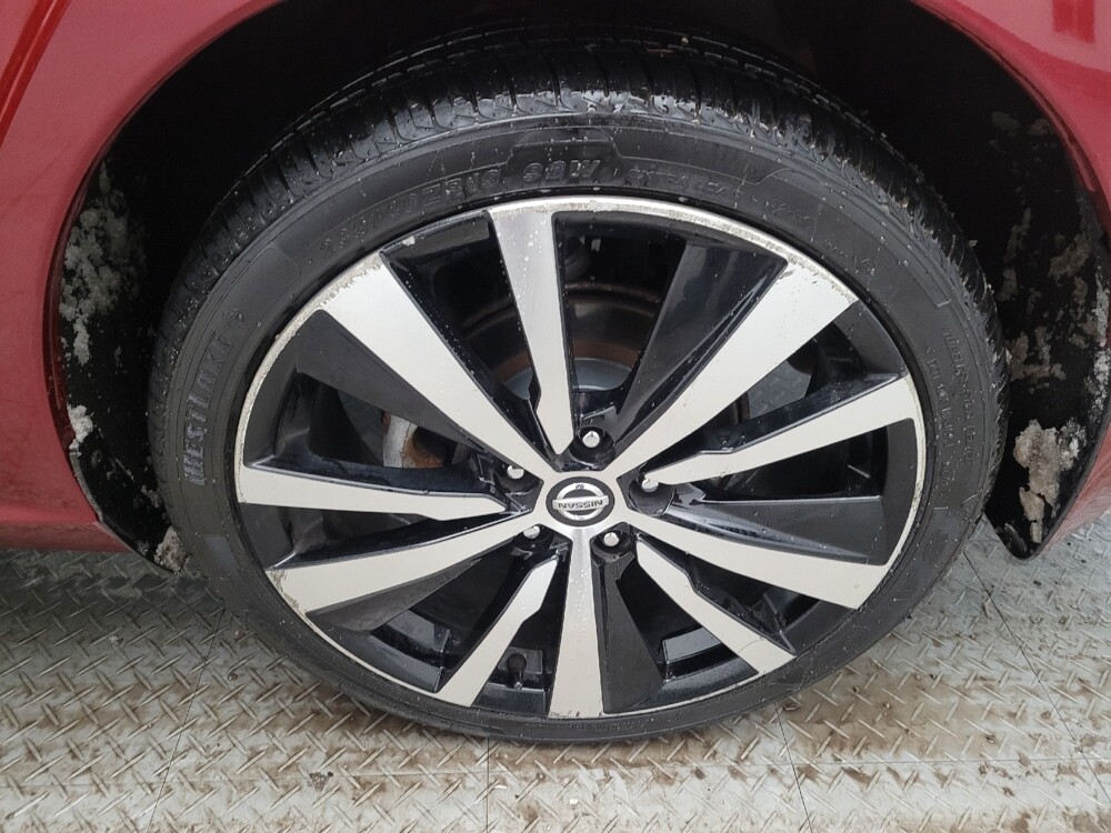 2019 Nissan Altima in Fairfield, OH 45014 - 18106875 31