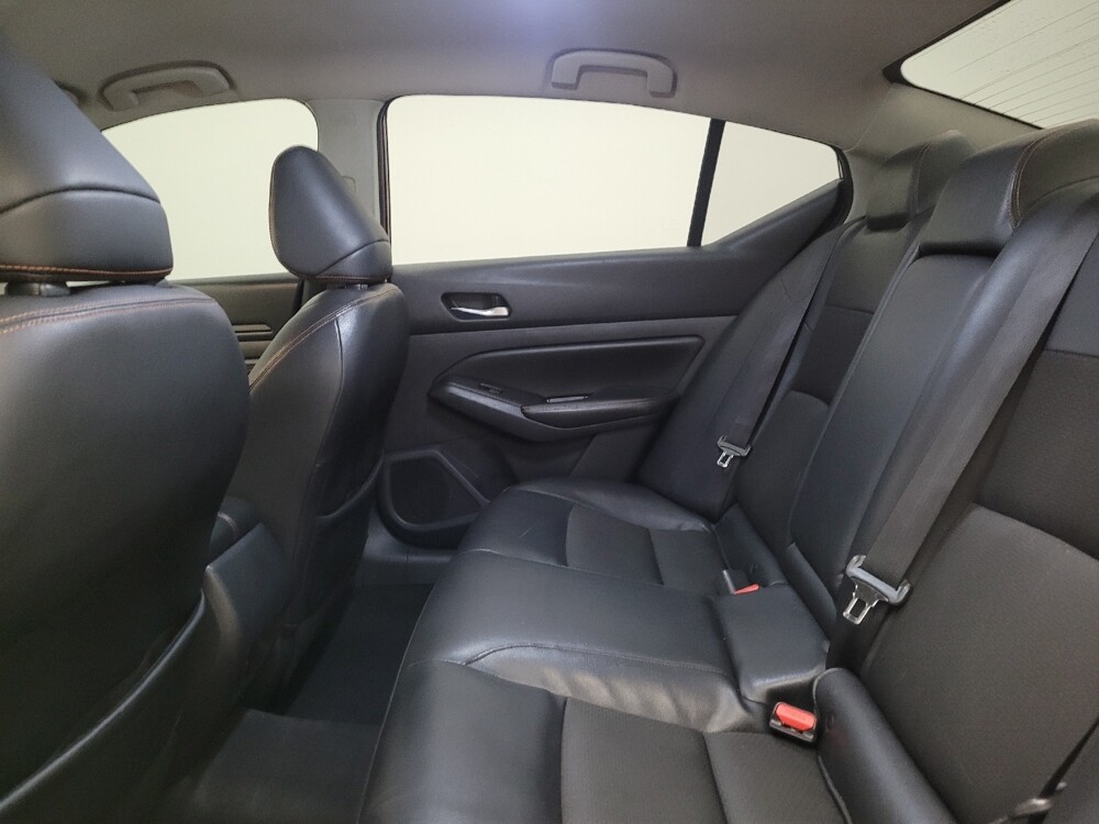 2019 Nissan Altima in Fairfield, OH 45014 - 18106875 18