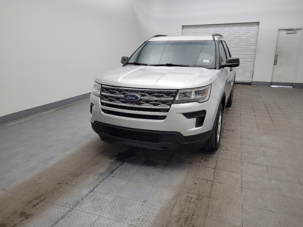 2018 Ford Explorer in Columbus, OH 43228 - 18106877 15