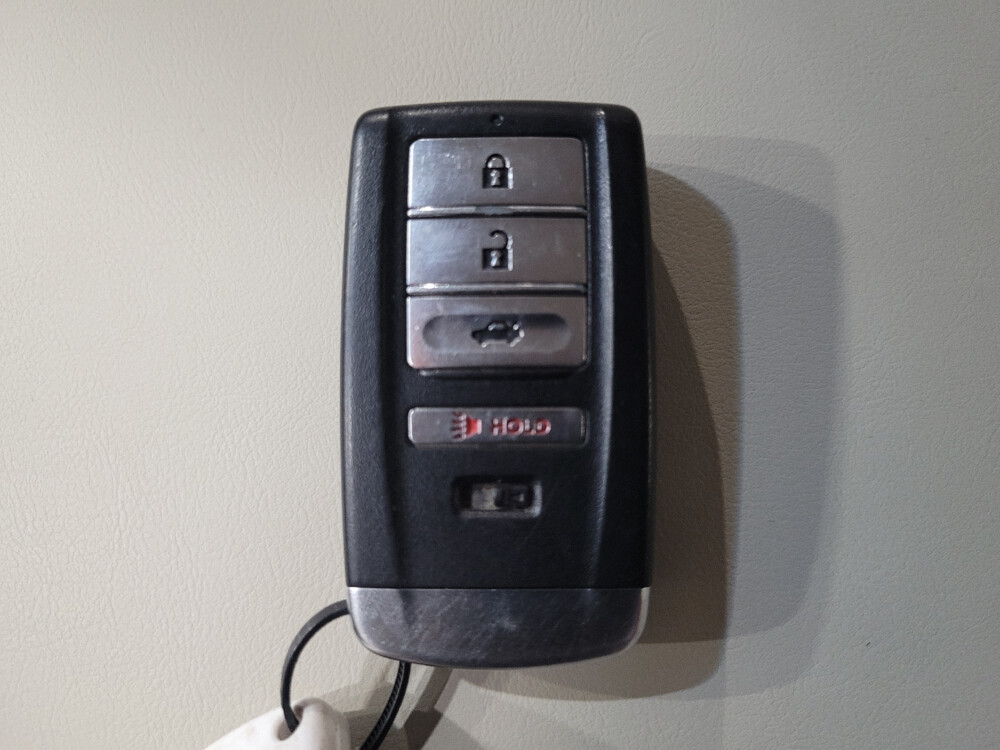 2017 Acura RLX in Chesapeake, VA 23320 - 18106878 32