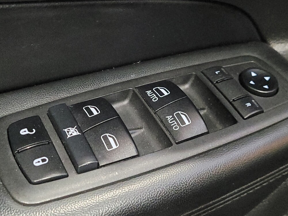 2019 Jeep Grand Cherokee in Pittsburgh, PA 15237 - 18106883 27