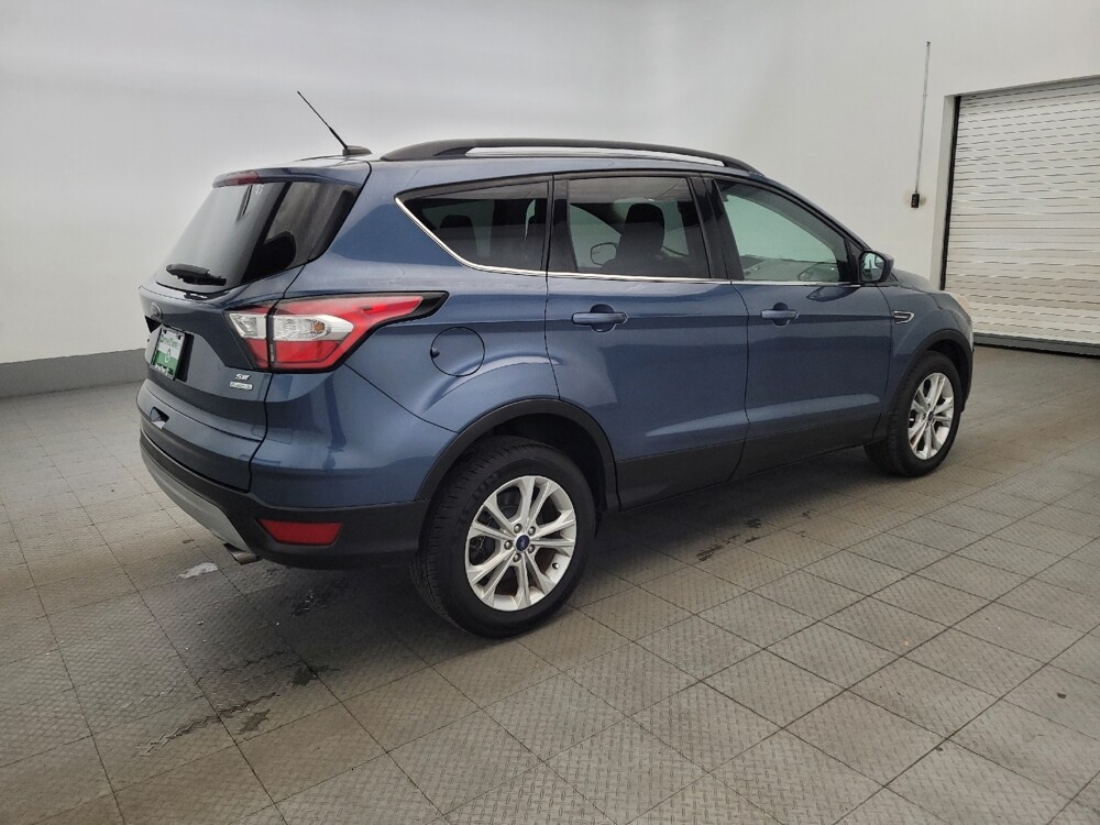 2018 Ford Escape in Newport News, VA 23601 - 18106884 10