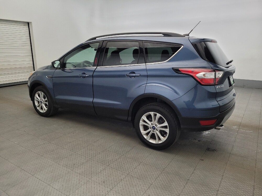 2018 Ford Escape in Newport News, VA 23601 - 18106884 3