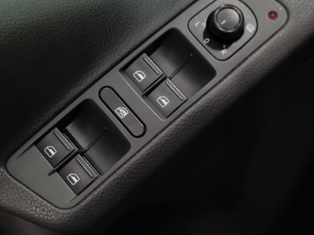 2017 Volkswagen Tiguan in Henrico, VA 23223 - 18106888 27