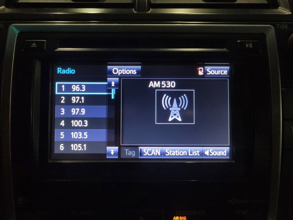 2014 Toyota Camry in Newport News, VA 23601 - 18106889 25