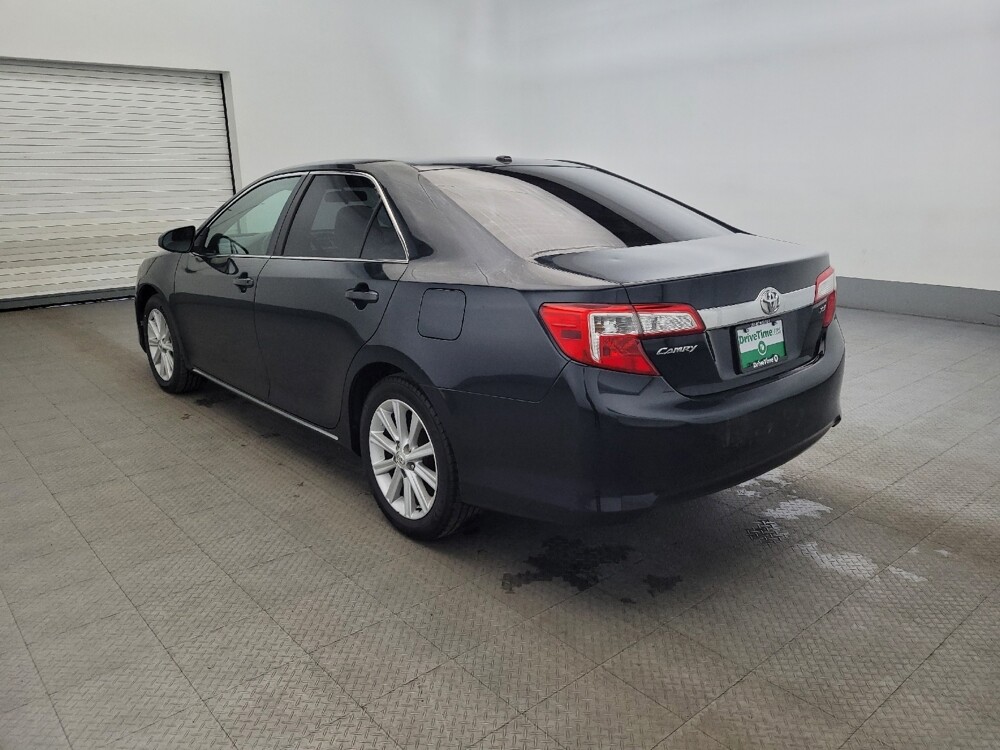 2014 Toyota Camry in Newport News, VA 23601 - 18106889 5