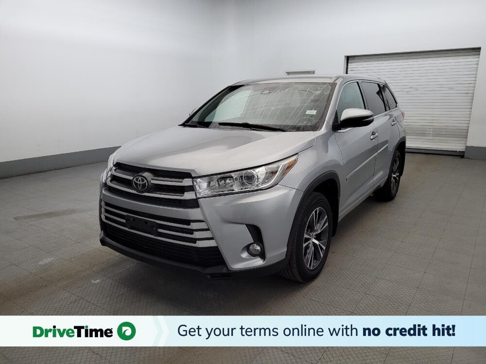 2018 Toyota Highlander in New Castle, DE 19720 - 18106893